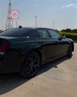 كرايسلر 300